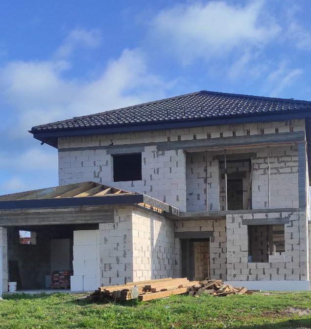 Строительство дома в Свердловской области под ключ, коттеджа, многоэтажных зданий и ангаров любой сложности в фирме FarrDom. укладка плитки любой формы и любой площадью